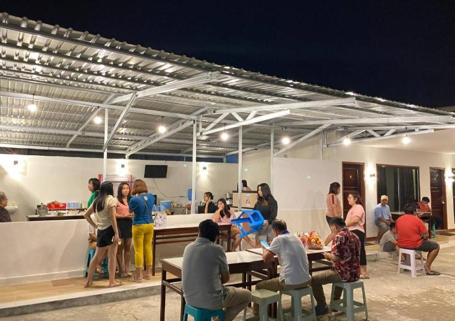 Amadeo Guest House Ratodena المظهر الخارجي الصورة